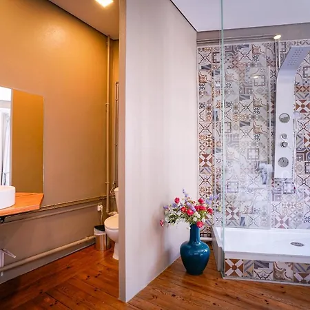 Duque D'avila 2 Гостевой дом Авейру