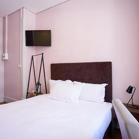 Duque D'avila 2 Гостевой дом 3*