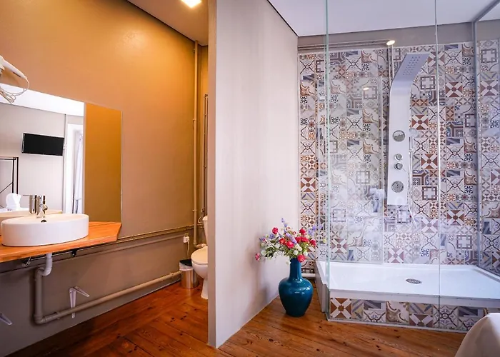 Duque D`avila 2 Pensión Aveiro