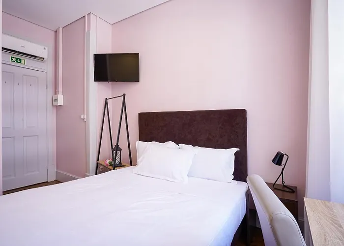 Duque D`avila 2 Pensión 3*